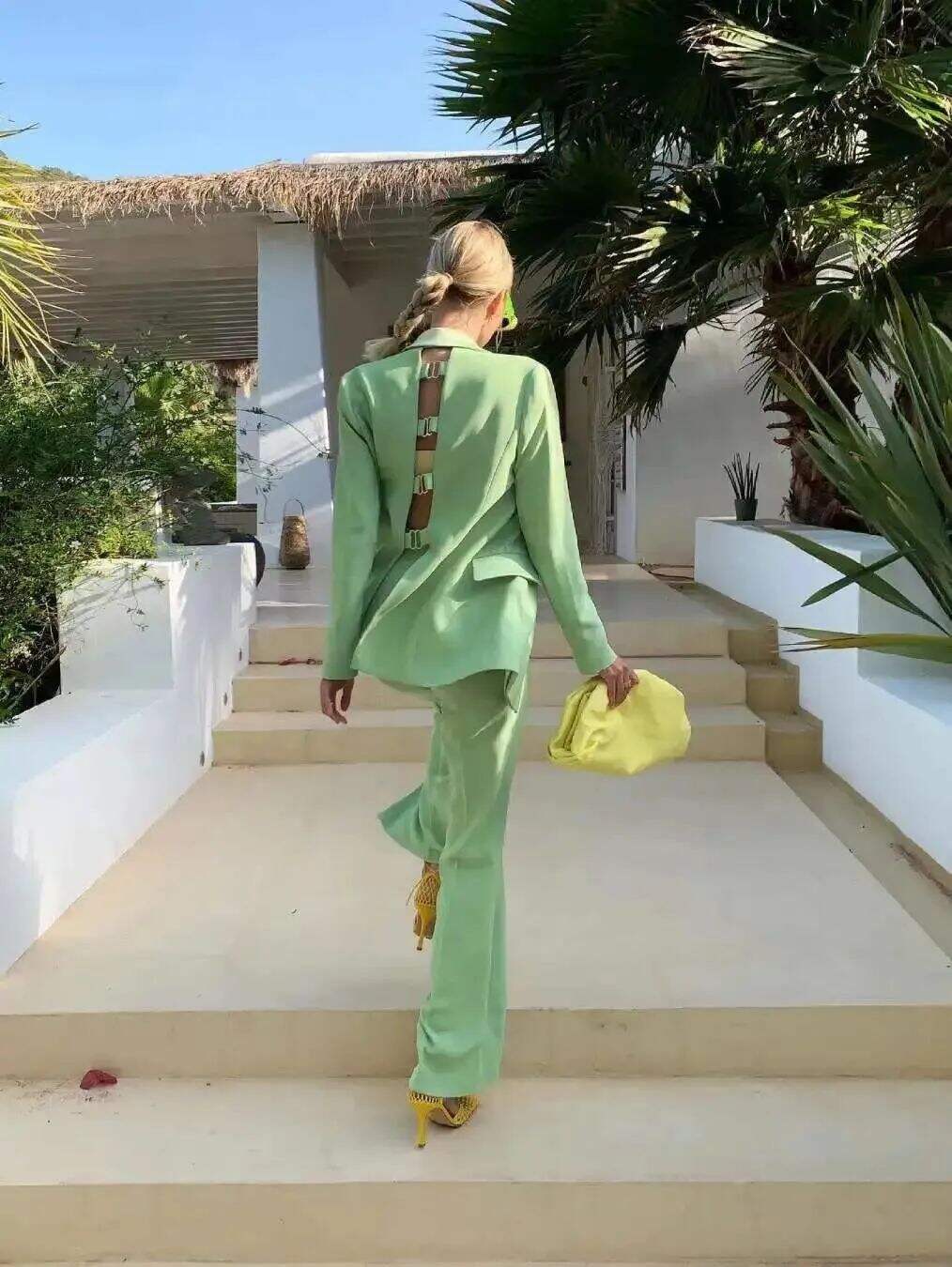 绿配黄色 93131655691398.jpeg